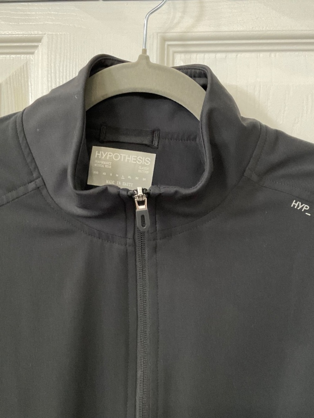 NWOT-Hypothesis Scrub Jacket - Picture 3 of 6